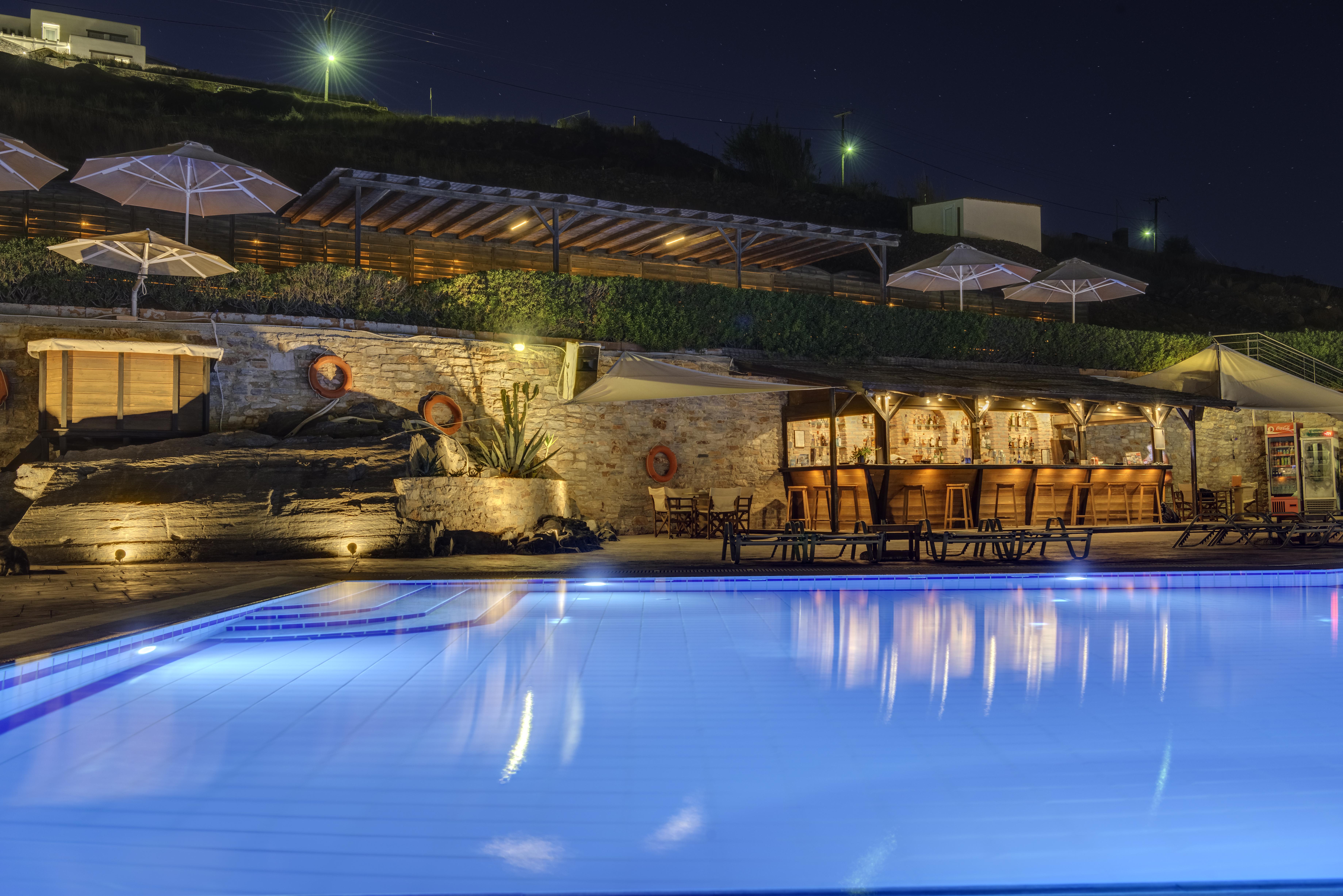 Sunrise Beach Suites Азолимнос Екстериор снимка